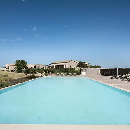 Dependance Dimora Di Spartivento アパートホテル